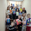 Альбом: Щорічно в другу неділю травня відзначається ДЕНЬ МАТЕРІ! Напередодні свята учні 4 класу запросили дошкільнят до себе на урок.